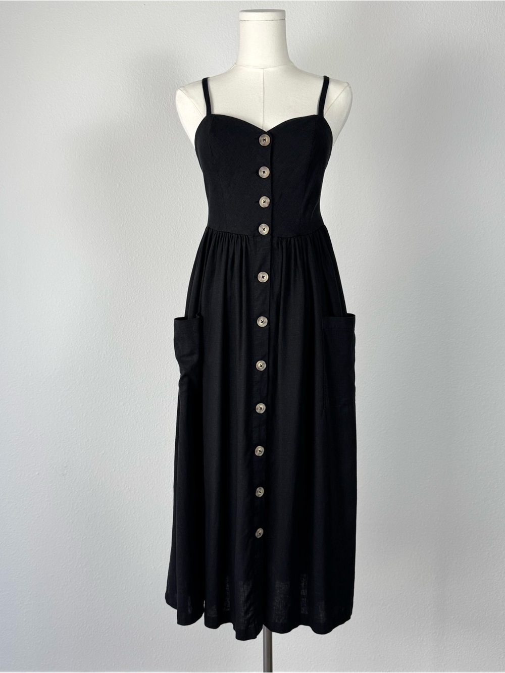 Urban Outfitters Linen Blend Midi Dress Size M Black Button Front Euro Summer